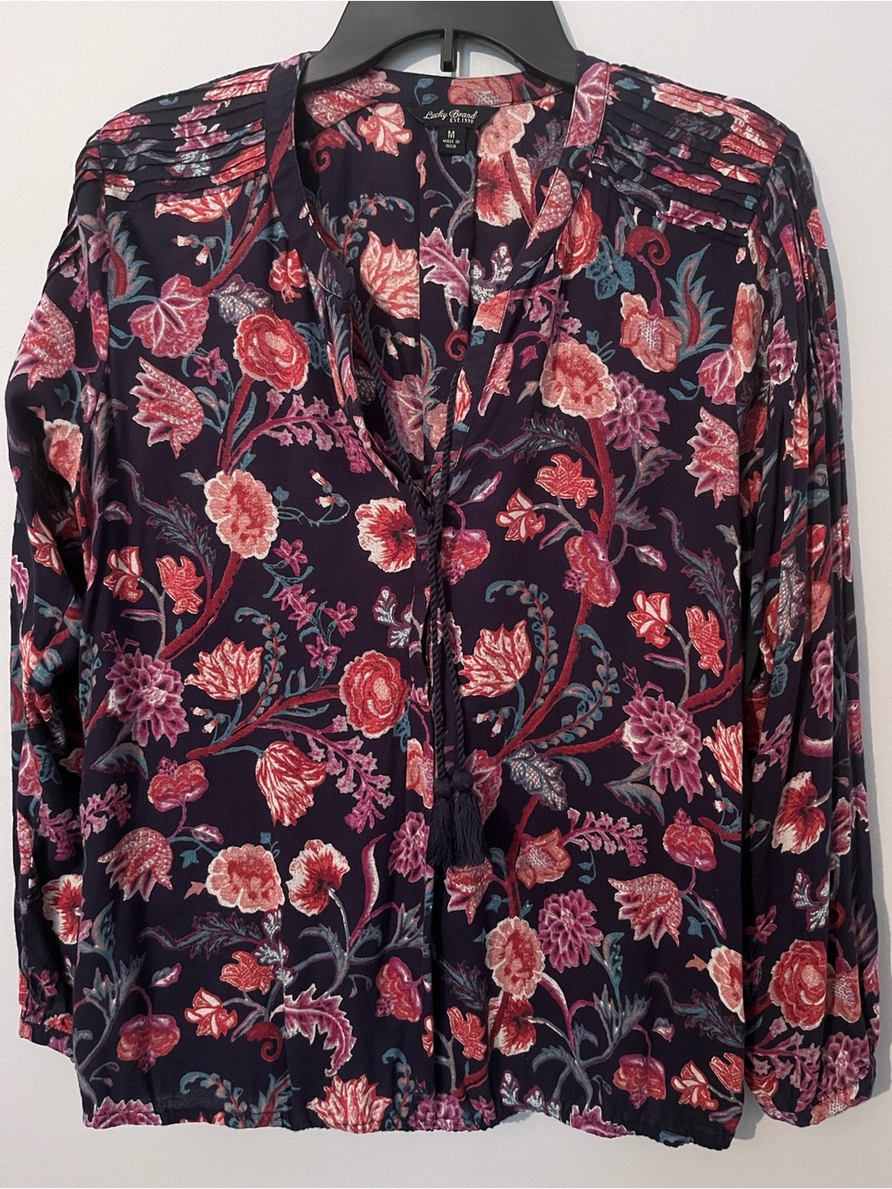 Lucky Brand V-Neck Navy Floral Tassel Tie Blouse Sz Med Boho Loose Feminine